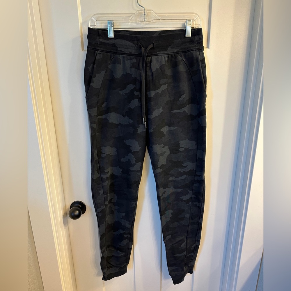 Lululemon Green Camouflage Jogger Pants
